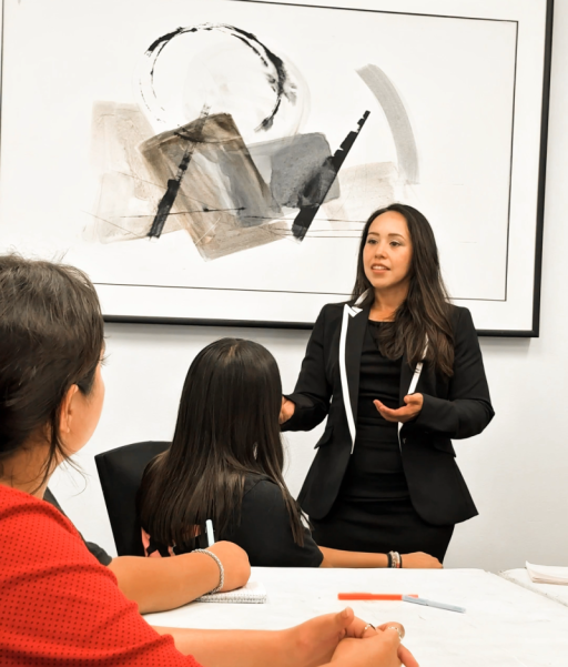A women teaching a class
